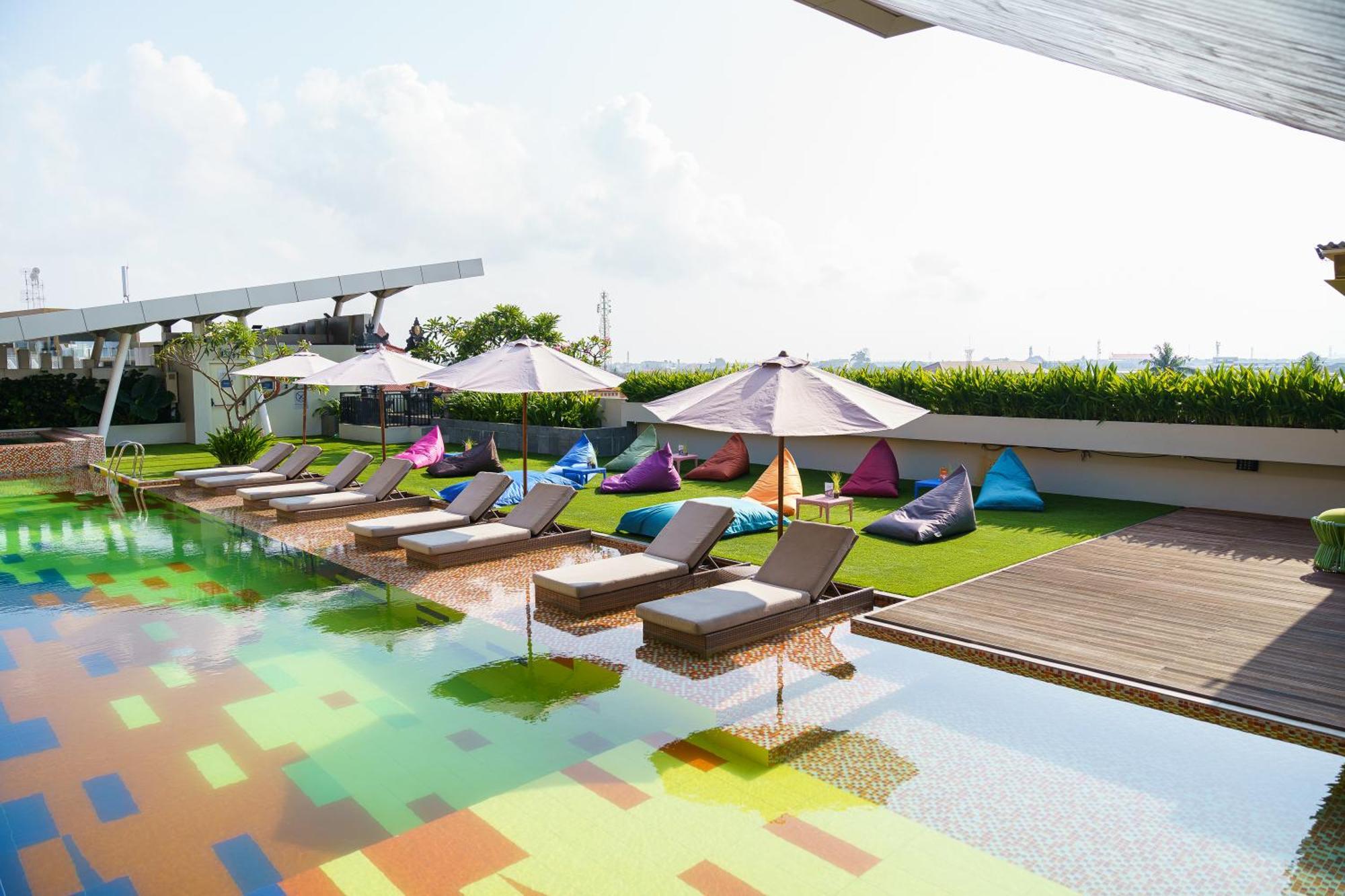 Fairfield By Marriott Bali South Kuta Hotel Kuta  Exterior photo