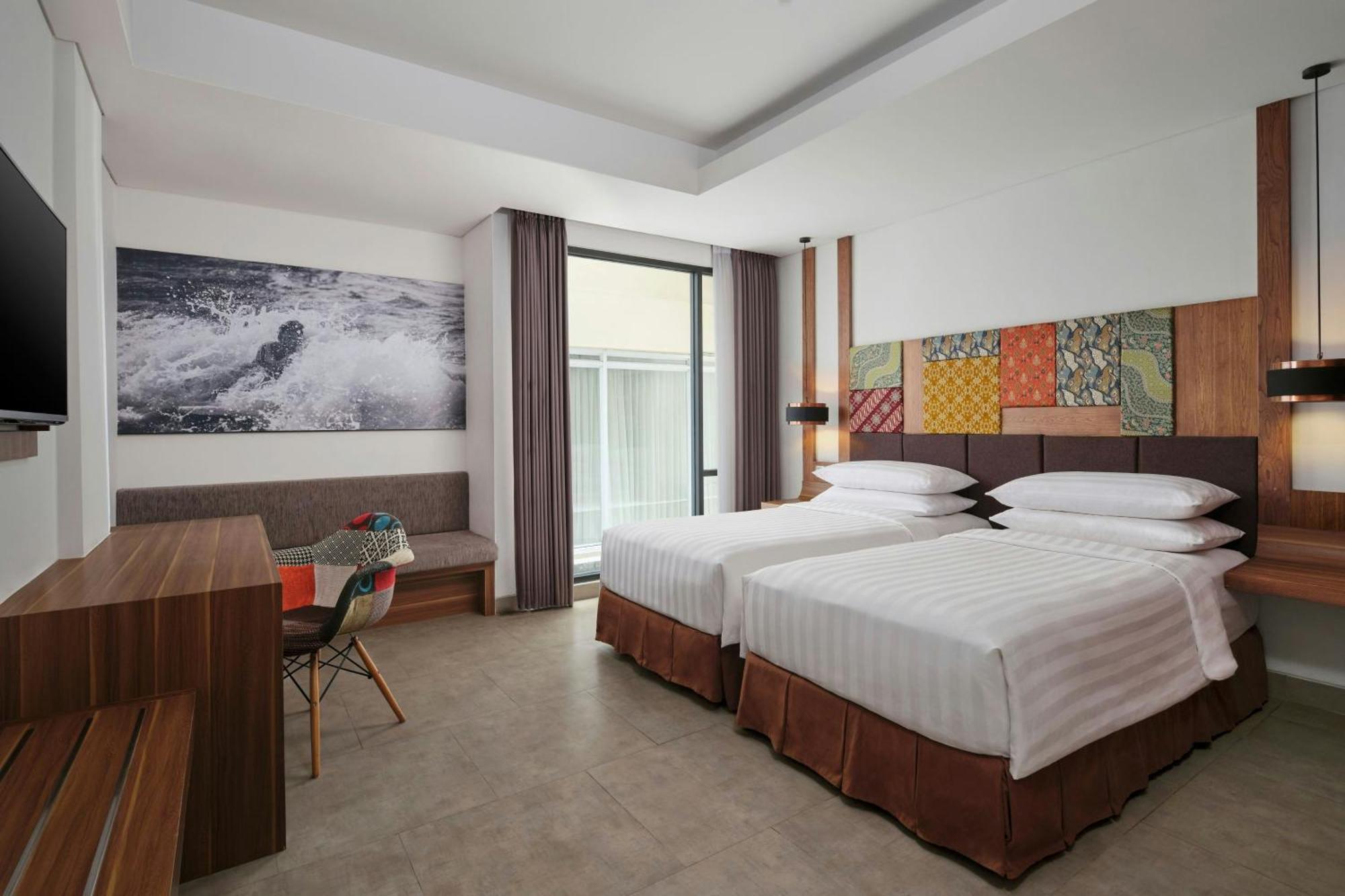 Fairfield By Marriott Bali South Kuta Hotel Kuta  Exterior photo